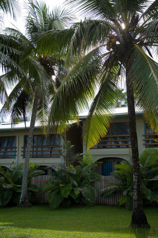 Coastwatchers Hotel Madang Exterior photo